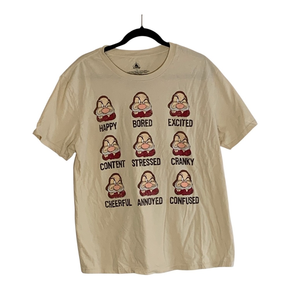 Disney Parks Men's Seven Dwarfs Grumpy Faces Crew Neck T-Shirt Size LG